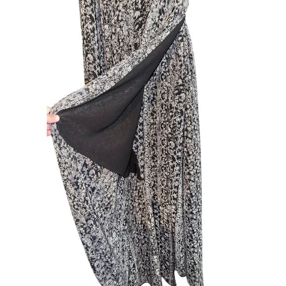 Misa Los Angeles Emilia Floral Patter Wrap Dress High Low Midi Medium Boho Sexy - Picture 4 of 9